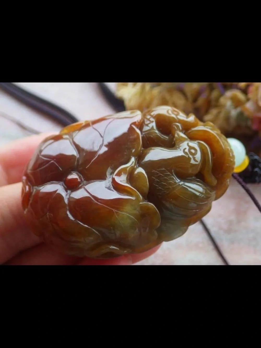 Red jadeite jade mandarin duck lotus flower bird certificate pendant
